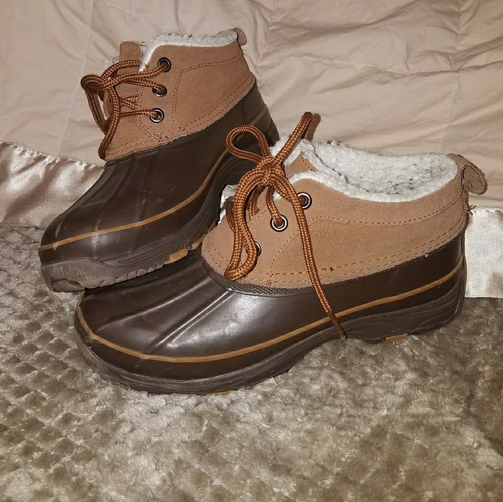 Khombu Women's Winter Boot